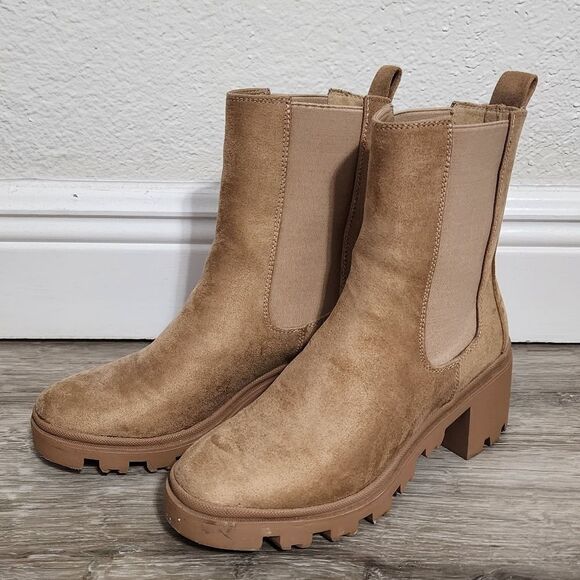 Suede Beige Khaki Chunky Heels Ankle Boots Size 8 NWOT - Picture 5 of 7